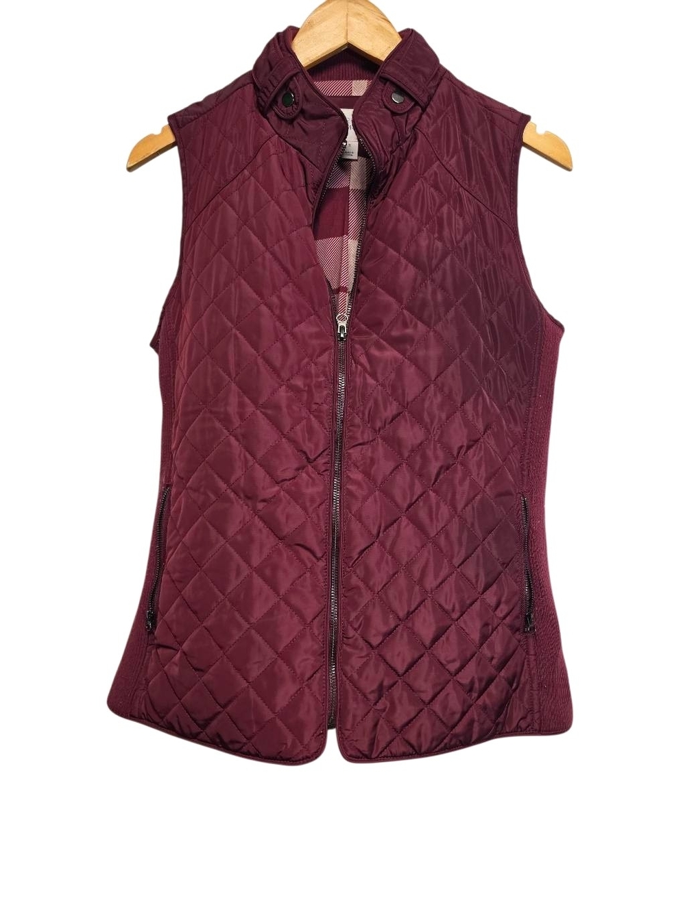 Market & Spruce Burgundy Quilted Sleeveless Vest